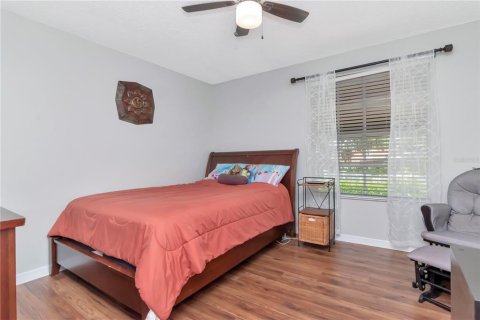 Adosado en venta en Tampa, Florida, 2 dormitorios, 101.64 m2 № 1725785 - foto 10