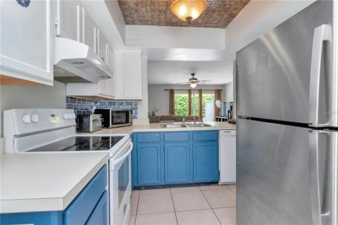 Adosado en venta en Tampa, Florida, 2 dormitorios, 101.64 m2 № 1725785 - foto 16