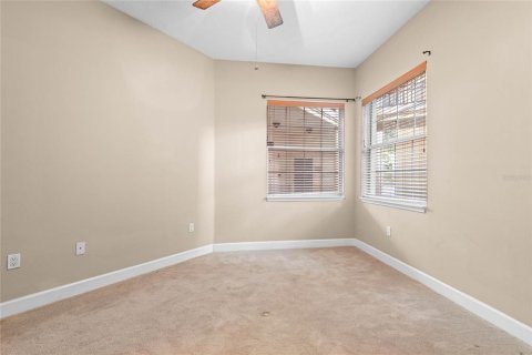 Condo in Palm Coast, Florida, 3 bedrooms  № 1255225 - photo 23