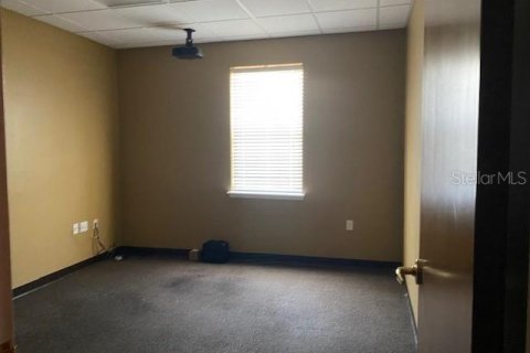 Commercial property in Lake Mary, Florida 117.15 sq.m. № 1675476 - photo 4
