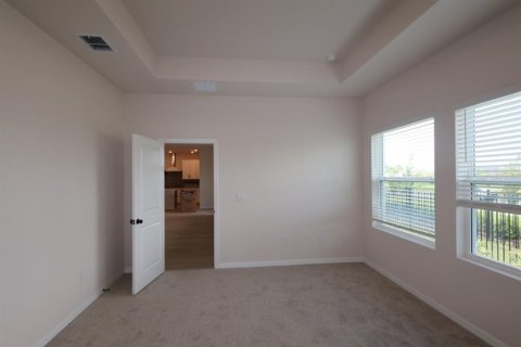 House in Apollo Beach, Florida 2 bedrooms, 156.73 sq.m. № 2167158 - photo 13