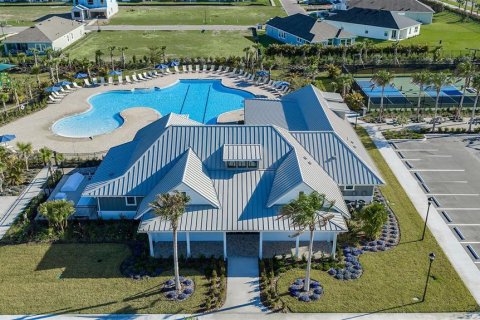 House in Apollo Beach, Florida 2 bedrooms, 156.73 sq.m. № 2167158 - photo 18