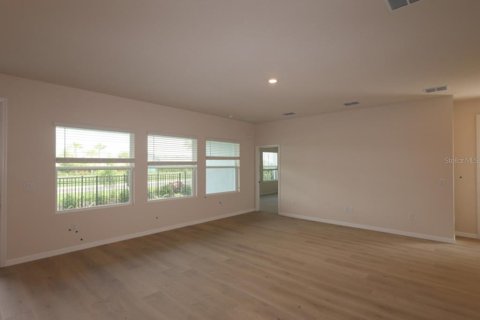House in Apollo Beach, Florida 2 bedrooms, 156.73 sq.m. № 2167158 - photo 10