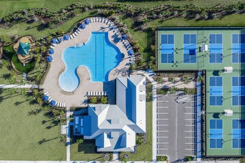 House in Apollo Beach, Florida 2 bedrooms, 156.73 sq.m. № 2167158 - photo 19