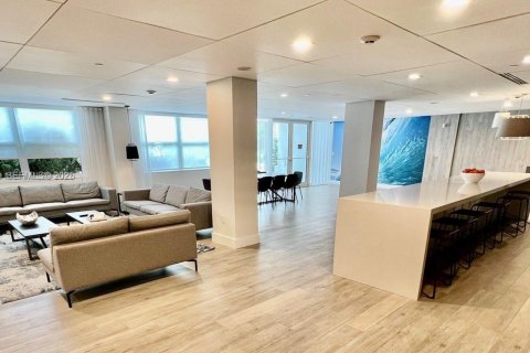 Снять в аренду кондоминиум в Ки-Бискейн, Флорида 1 спальня, 83.15м2, № 1989434 - фото 17