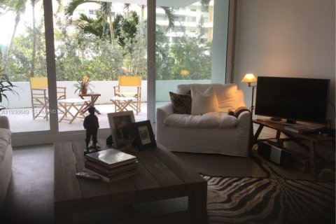 Снять в аренду кондоминиум в Ки-Бискейн, Флорида 1 спальня, 83.15м2, № 1989434 - фото 14