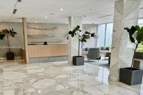 Снять в аренду кондоминиум в Ки-Бискейн, Флорида 1 спальня, 83.15м2, № 1989434 - фото 16