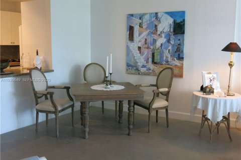 Снять в аренду кондоминиум в Ки-Бискейн, Флорида 1 спальня, 83.15м2, № 1989434 - фото 7