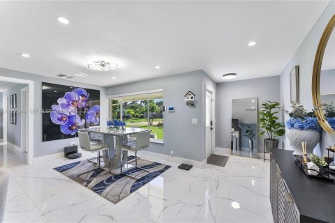 Купить виллу или дом в Корал-Спрингс, Флорида 3 спальни, 147.71м2, № 2021963 - фото 12