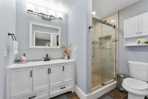 Купить виллу или дом в Корал-Спрингс, Флорида 3 спальни, 147.71м2, № 2021963 - фото 19