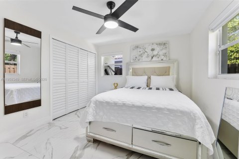 Купить виллу или дом в Корал-Спрингс, Флорида 3 спальни, 147.71м2, № 2021963 - фото 15