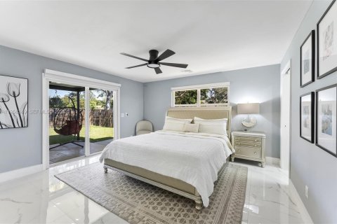 Купить виллу или дом в Корал-Спрингс, Флорида 3 спальни, 147.71м2, № 2021963 - фото 17