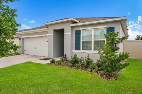 House in Davenport, Florida 3 bedrooms, 160.26 sq.m. № 2132017 - photo 4