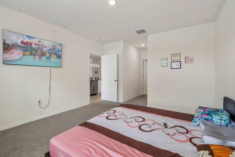House in Davenport, Florida 3 bedrooms, 160.26 sq.m. № 2132017 - photo 24