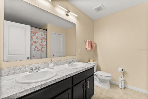 House in Groveland, Florida 3 bedrooms, 182.55 sq.m. № 1909322 - photo 16