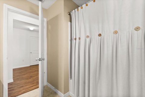 House in Groveland, Florida 3 bedrooms, 182.55 sq.m. № 1909322 - photo 20