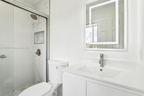 Condo in Homestead, Florida, 3 bedrooms  № 1487196 - photo 9