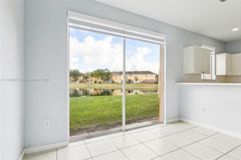 Condo in Homestead, Florida, 3 bedrooms  № 1487196 - photo 5