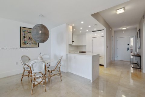 Copropriété à louer à Miami Beach, Floride: 2 chambres, 174.19 m2 № 1862903 - photo 14