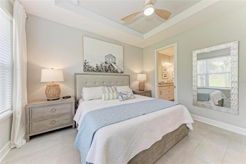 House in Bradenton, Florida 2 bedrooms, 144.74 sq.m. № 2091801 - photo 15