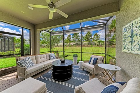 House in Bradenton, Florida 2 bedrooms, 144.74 sq.m. № 2091801 - photo 27