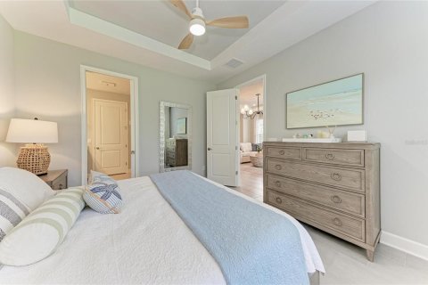 House in Bradenton, Florida 2 bedrooms, 144.74 sq.m. № 2091801 - photo 14
