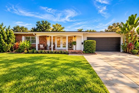 Villa ou maison à Orlando, Floride 4 chambres, 238.94 m2 № 2388541