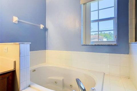 Villa ou maison à louer à Kissimmee, Floride: 3 chambres, 133.69 m2 № 2388548 - photo 24