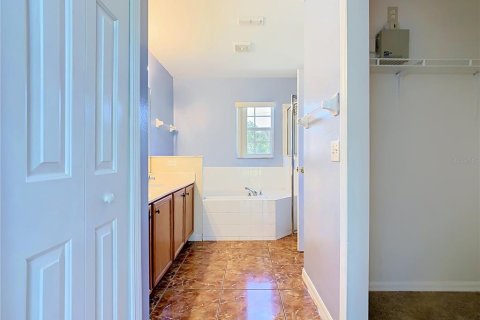 Villa ou maison à louer à Kissimmee, Floride: 3 chambres, 133.69 m2 № 2388548 - photo 21