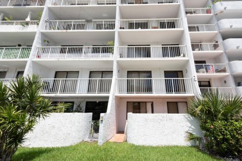 Condo à Miami, Floride, 1 chambre  № 2409405