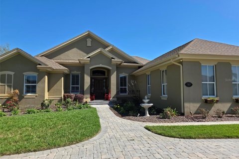 Casa en Lakeland, Florida 4 dormitorios, 348.76 m2 № 2145277