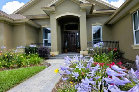 Casa en venta en Lakeland, Florida, 4 dormitorios, 348.76 m2 № 2145277 - foto 2