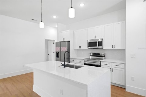 Casa en venta en Ocala, Florida, 4 dormitorios, 167.13 m2 № 2094232 - foto 8