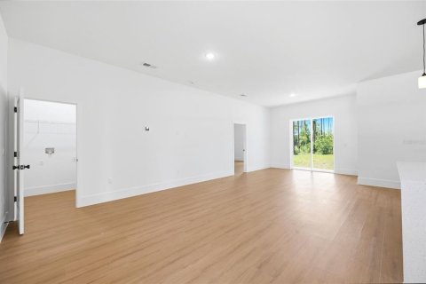 Casa en venta en Ocala, Florida, 4 dormitorios, 167.13 m2 № 2094232 - foto 15