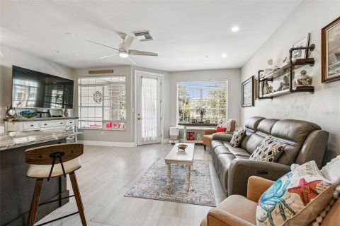 Adosado en venta en Apollo Beach, Florida, 4 dormitorios, 288.74 m2 № 2097125 - foto 22