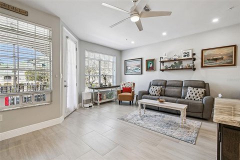 Adosado en venta en Apollo Beach, Florida, 4 dormitorios, 288.74 m2 № 2097125 - foto 23