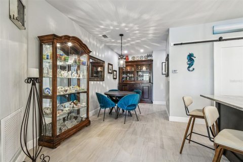 Adosado en venta en Apollo Beach, Florida, 4 dormitorios, 288.74 m2 № 2097125 - foto 12