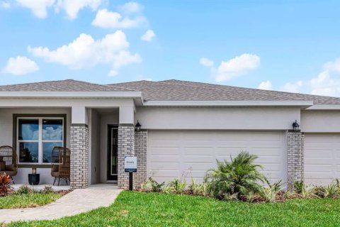 Villa ou maison à vendre à Apopka, Floride: 4 chambres, 208.1 m2 № 1801984 - photo 2