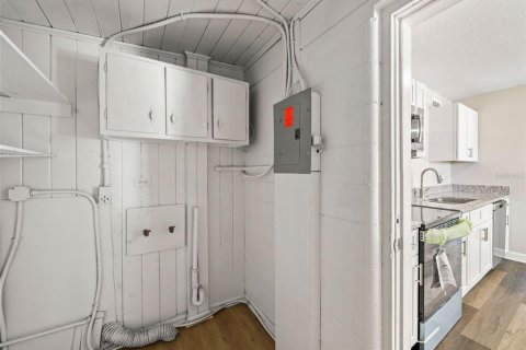 Villa ou maison à vendre à Cocoa, Floride: 3 chambres, 97.73 m2 № 1900734 - photo 12