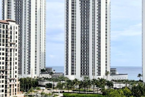 Condo in Sunny Isles Beach, Florida, 2 bedrooms № 2090384 - photo 28