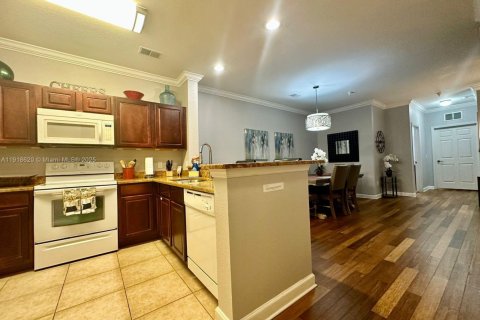 Condo in Kissimmee, Florida, 3 bedrooms № 1973270 - photo 10