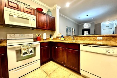 Condo in Kissimmee, Florida, 3 bedrooms № 1973270 - photo 8