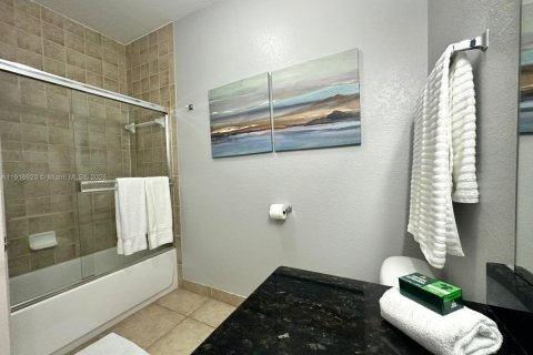 Condo in Kissimmee, Florida, 3 bedrooms № 1973270 - photo 24