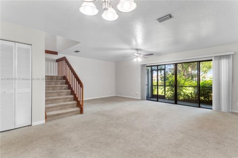 Townhouse in West Palm Beach, Florida 3 bedrooms, 139.54 sq.m. № 1855032 - photo 5