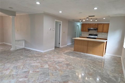 House in Sanford, Florida 3 bedrooms, 129.13 sq.m. № 2388674 - photo 11