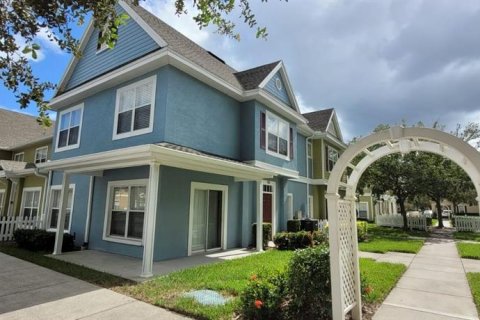Condominio en venta en Kissimmee, Florida, 4 dormitorios, 136.57 m2 № 1826621 - foto 1