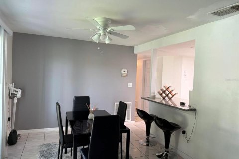 Condo in Bradenton, Florida, 2 bedrooms  № 1803711 - photo 6