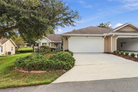 Casa en Crystal River, Florida 3 dormitorios, 159.7 m2 № 2380656