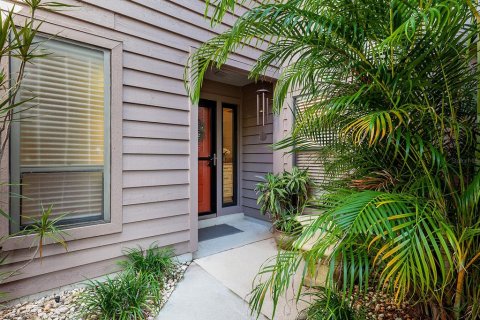 Villa ou maison à louer à Sarasota, Floride: 2 chambres, 159.79 m2 № 1569633 - photo 3