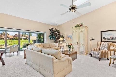 Villa ou maison à louer à Sarasota, Floride: 2 chambres, 159.79 m2 № 1569633 - photo 6